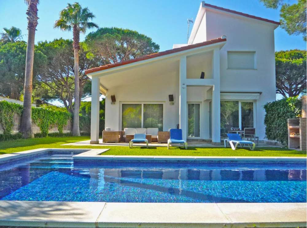 Mặt tiền biệt thự mái lệch sang trọng nổi bật