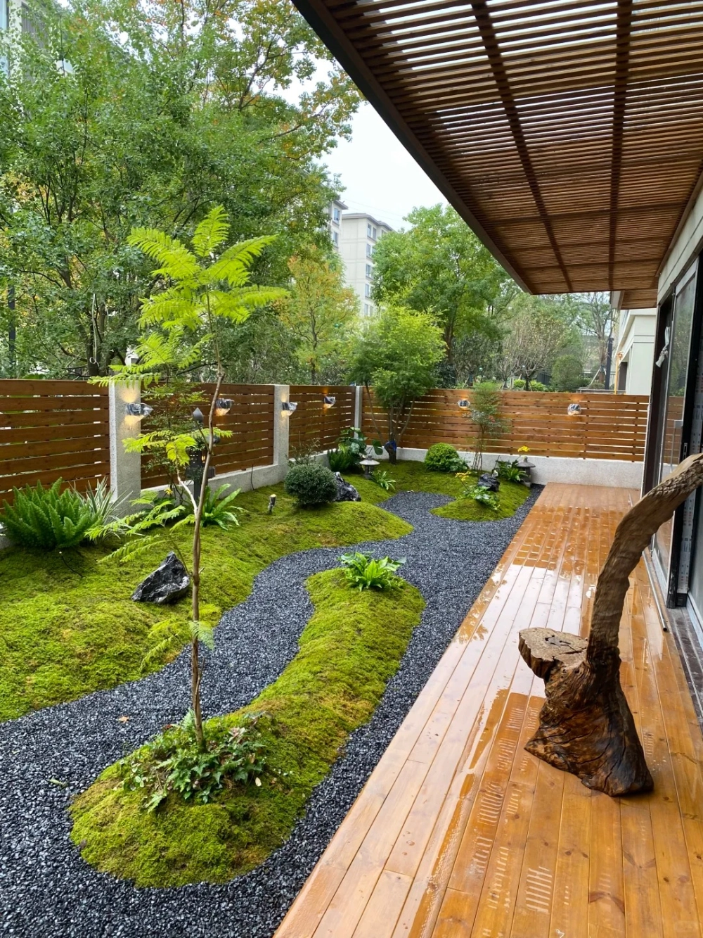 Mẫu hàng rào gạch thông gió cho nhà mái nhật độc đáo