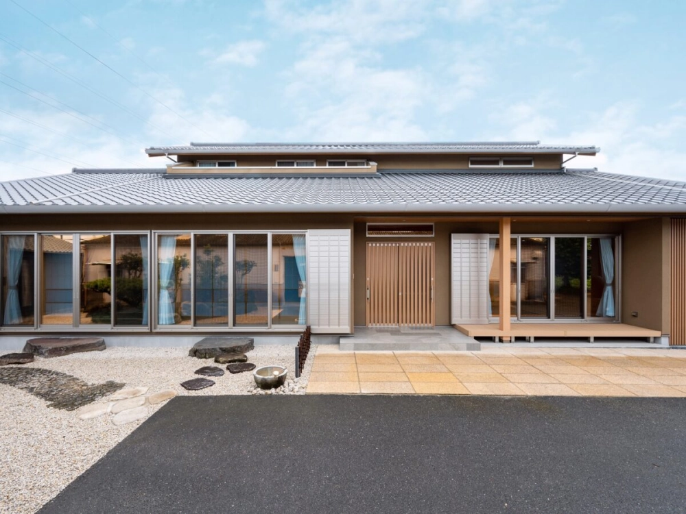 Không gian mở nhà gác lửng mái nhật kết nối thiên nhiên