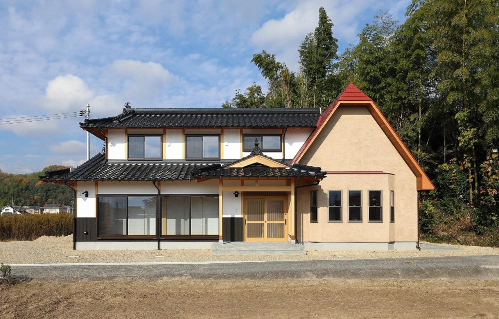 Nhà gác lửng mái nhật diện tích nhỏ gọn đầy đủ công năng