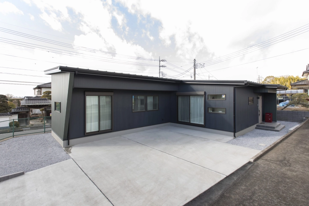 Kiến trúc nhà mái lệch chữ L giàu tính thẩm mỹ