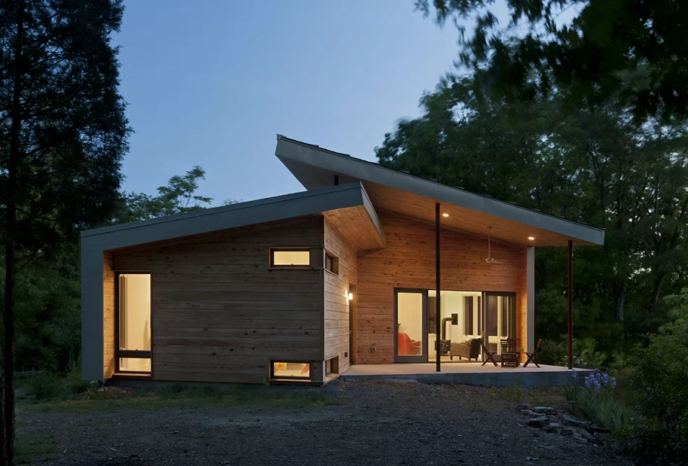 Mặt tiền nhà mái lệch nhỏ nổi bật và thu hút