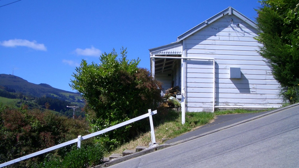 Nhà mái chéo nông thôn giản dị mà cuốn hút