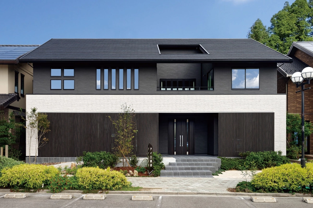 Màu sơn nhà mái nhật hiện đại tông xám ghi thời thượng