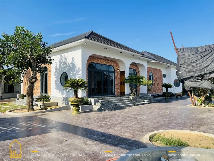 Gợi ý lý tưởng cho gia đình với mẫu nhà mái thái mới