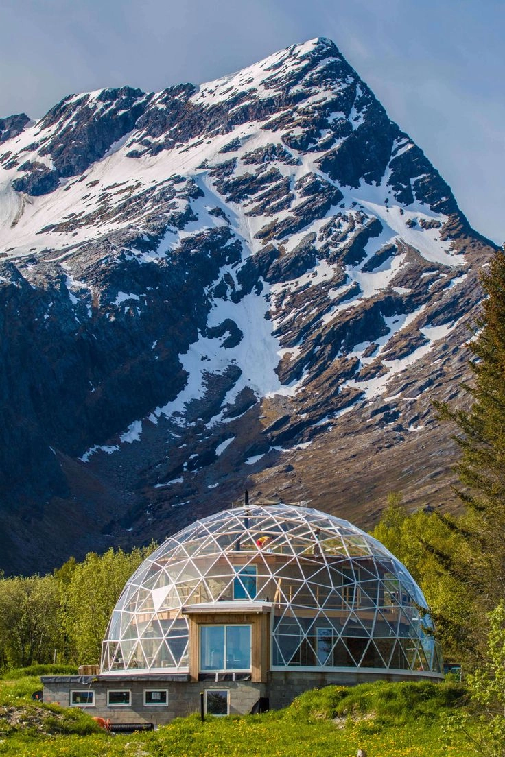 Kiểu nhà vòm kính kiến trúc xanh